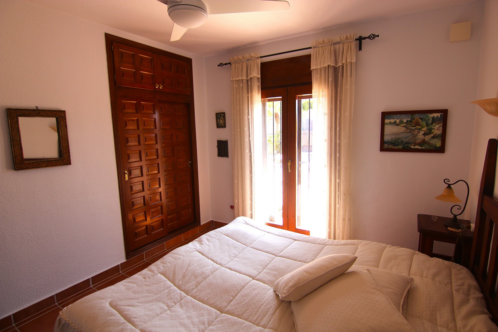 Villa with a pool and spectacular sea views in Cumbre del Sol.