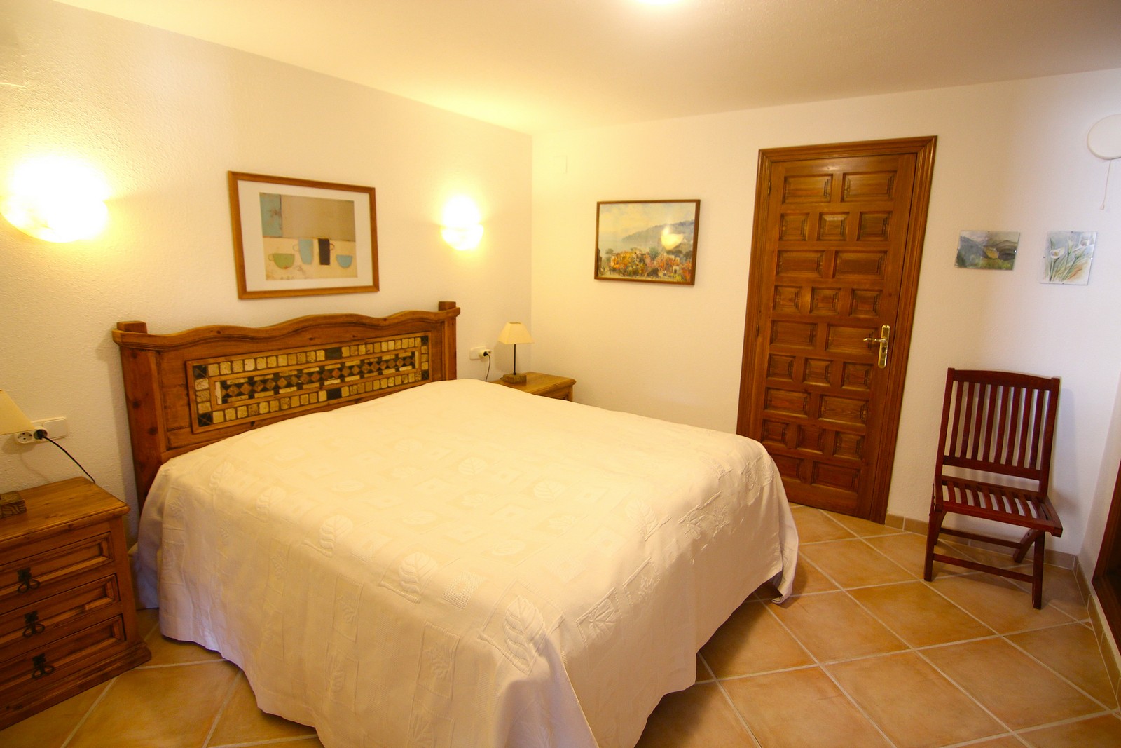 Villa with a pool and spectacular sea views in Cumbre del Sol.