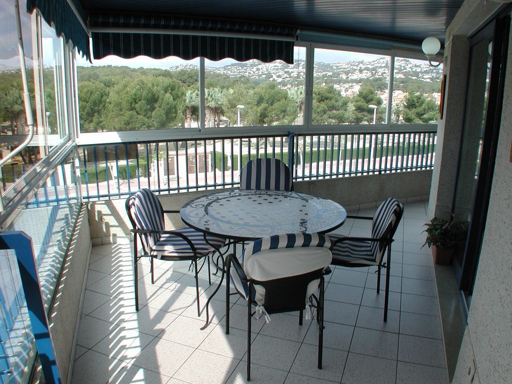 Apartment for sale front line of the beach.
