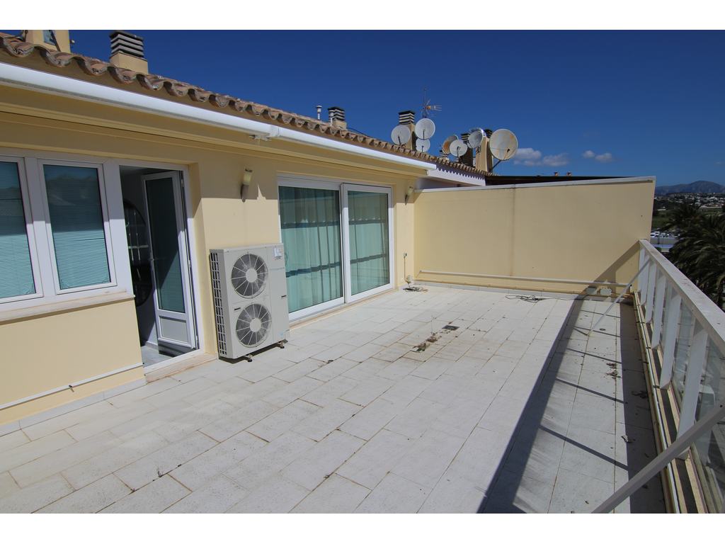 Front line penthouse, Moraira.
