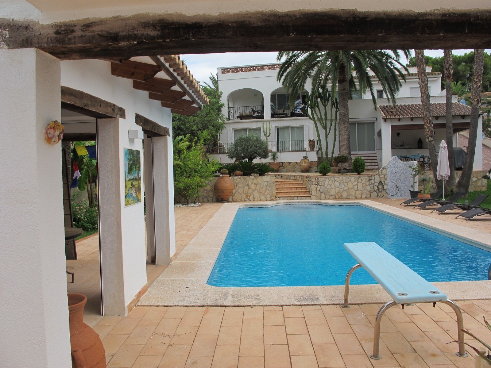 Beautiful villa for sale in Moraira 500 meters from the port and the town.