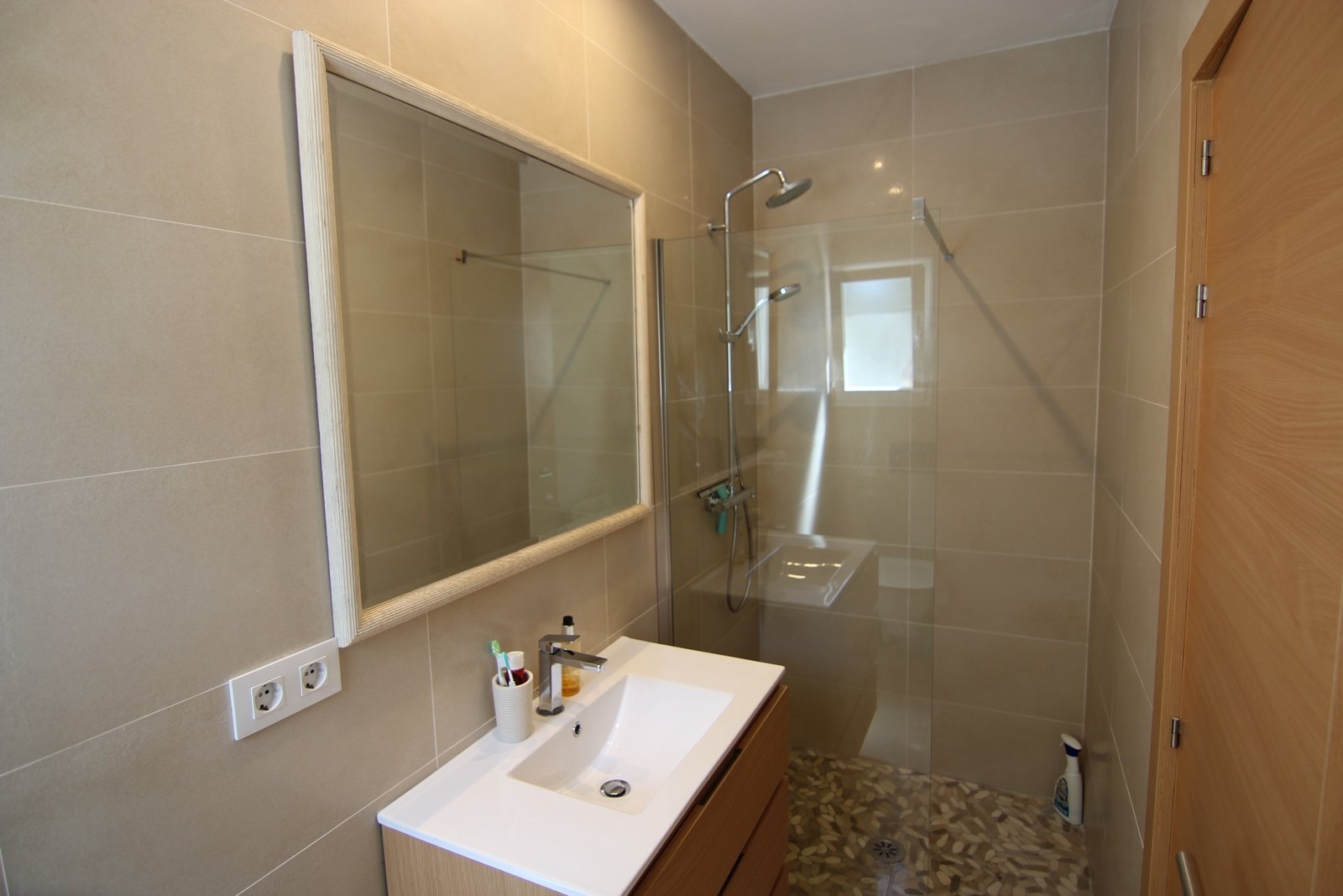 Beautiful villa for sale in Moraira 500 meters from the port and the town.