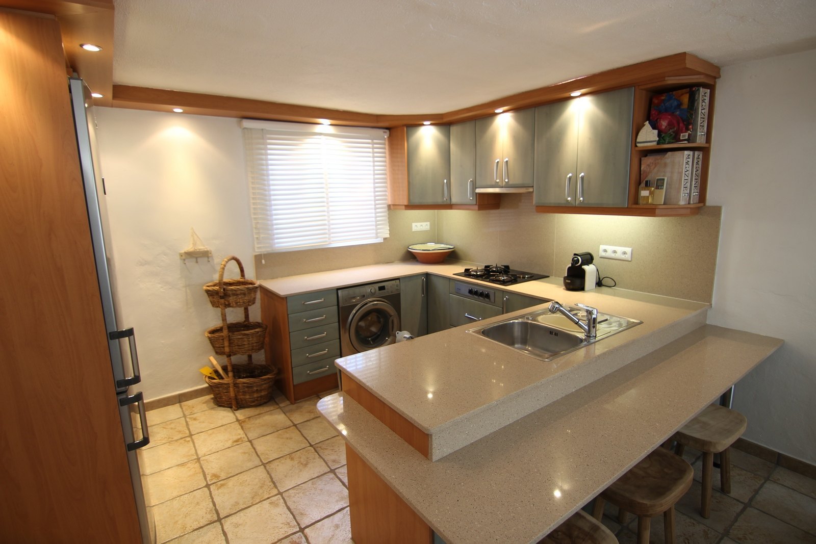 Beautiful villa for sale in Moraira 500 meters from the port and the town.