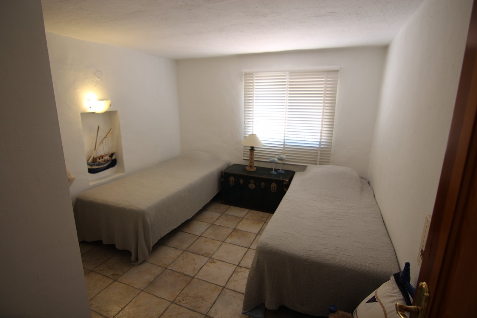Beautiful villa for sale in Moraira 500 meters from the port and the town.