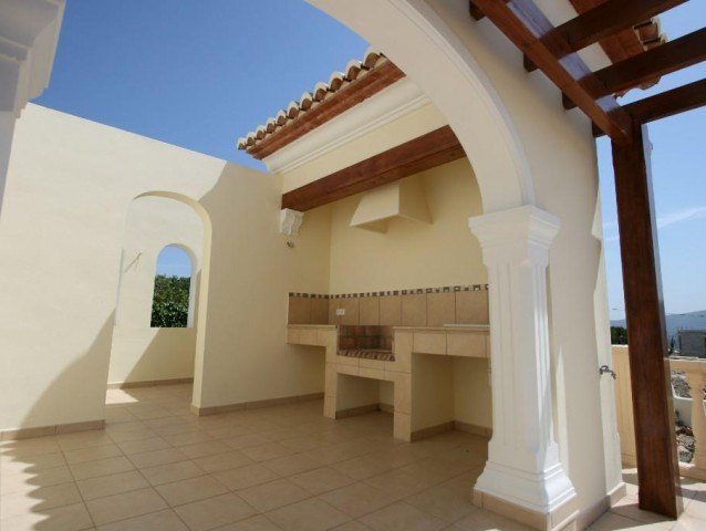 New built Villa next to Javea Golf.