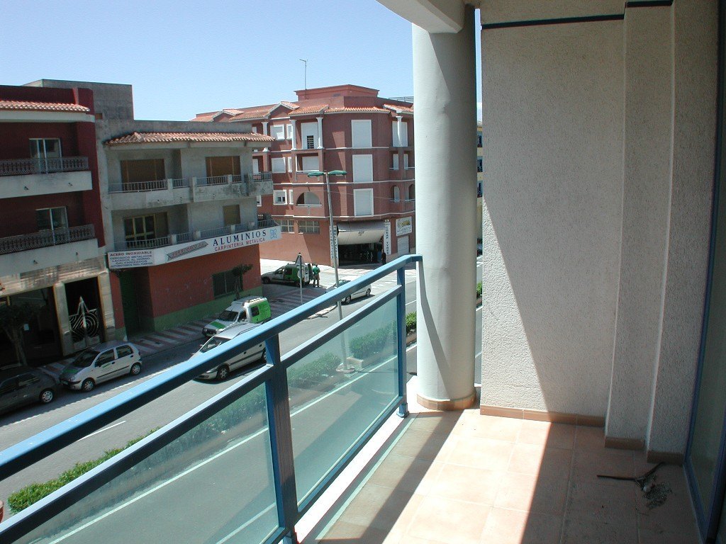 Large apartment in Teulada centre for sale.
